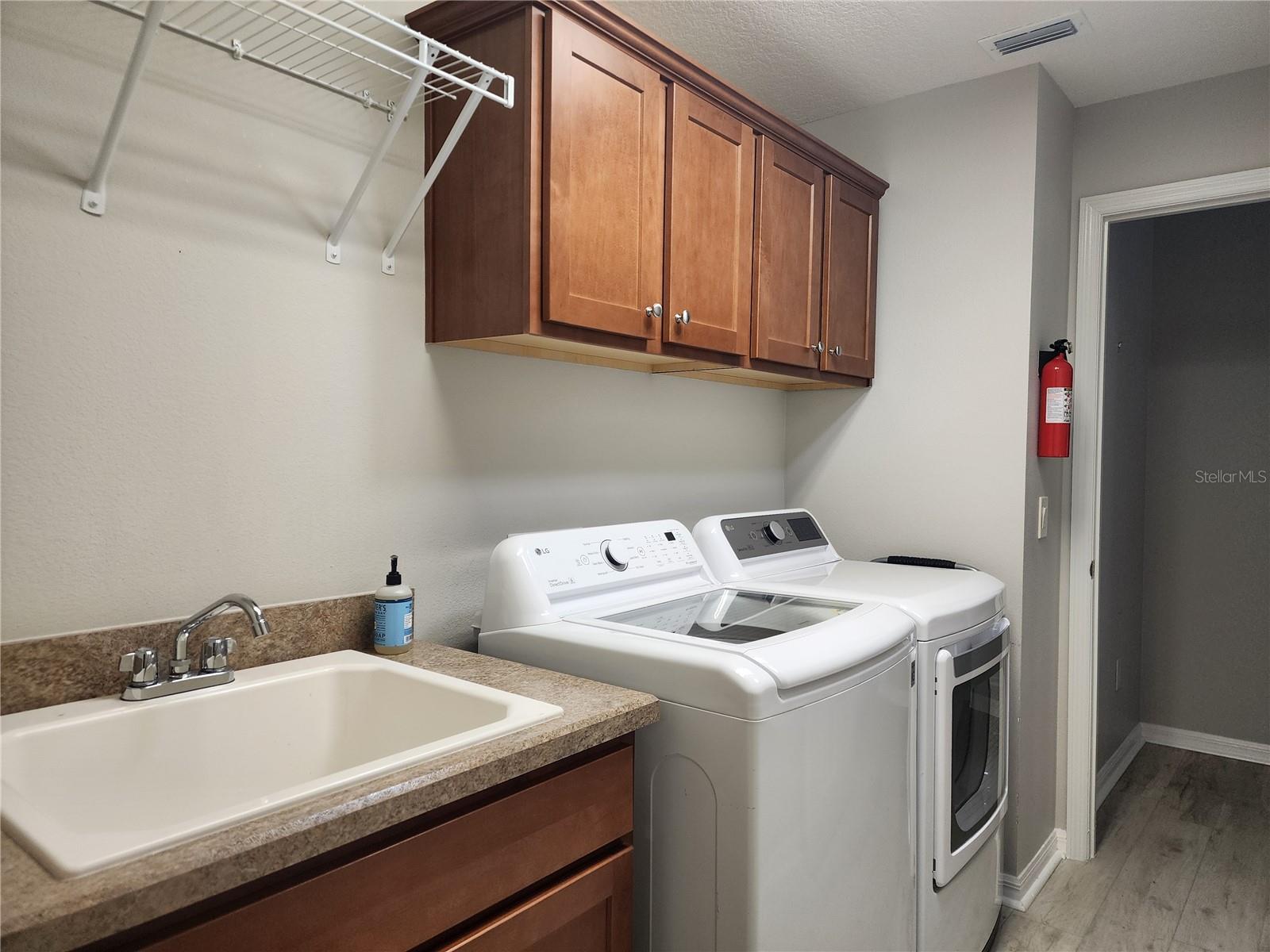 1577 HONEYVILLE LN, THE VILLAGES, FL, 32163