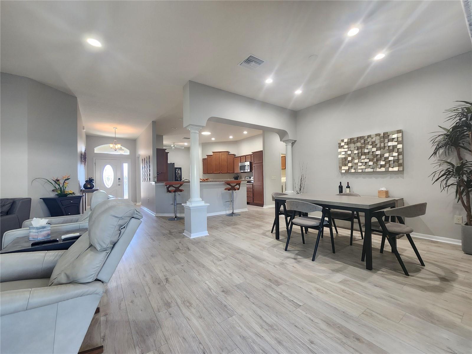 1577 HONEYVILLE LN, THE VILLAGES, FL, 32163