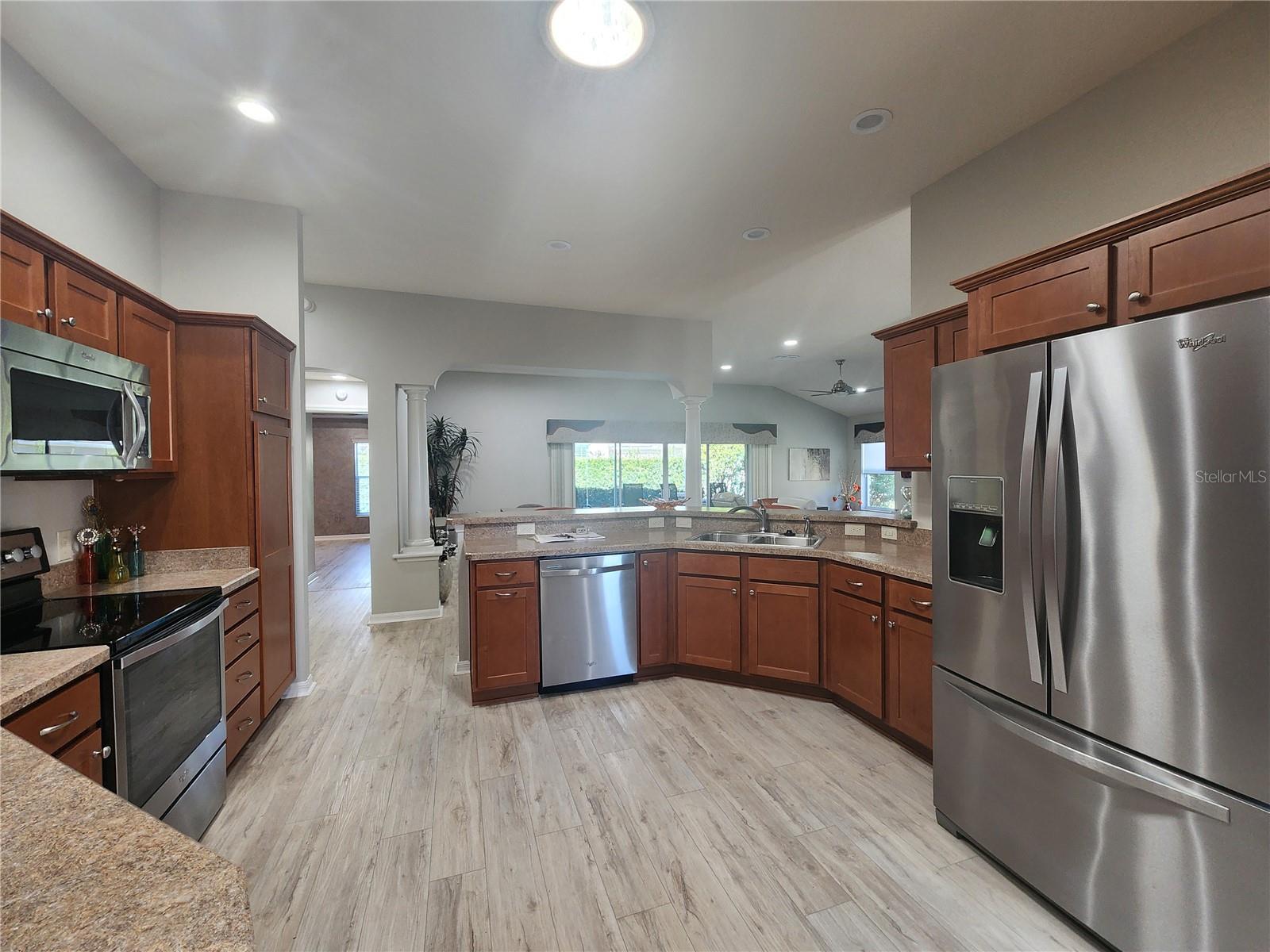 1577 HONEYVILLE LN, THE VILLAGES, FL, 32163