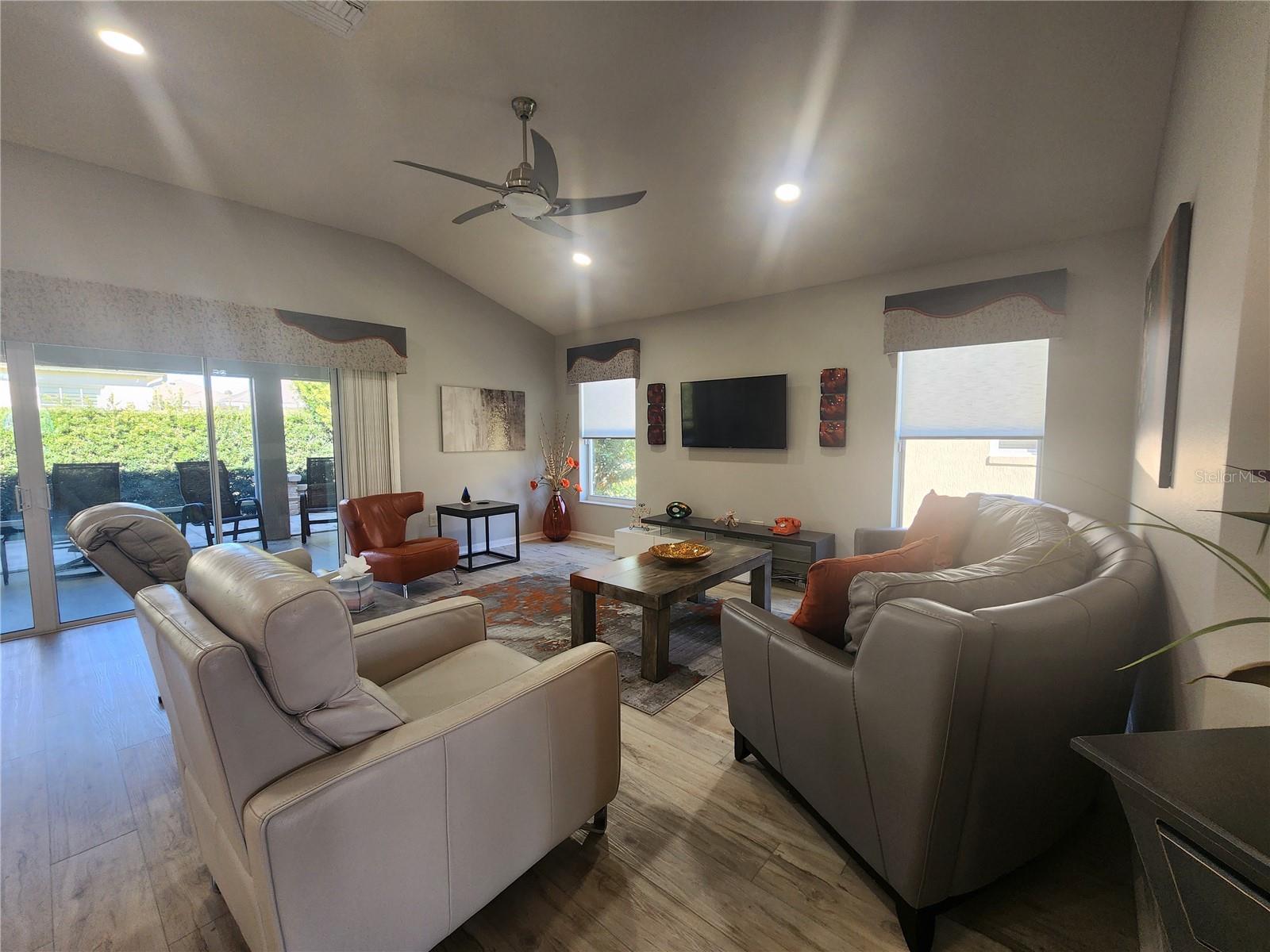 1577 HONEYVILLE LN, THE VILLAGES, FL, 32163