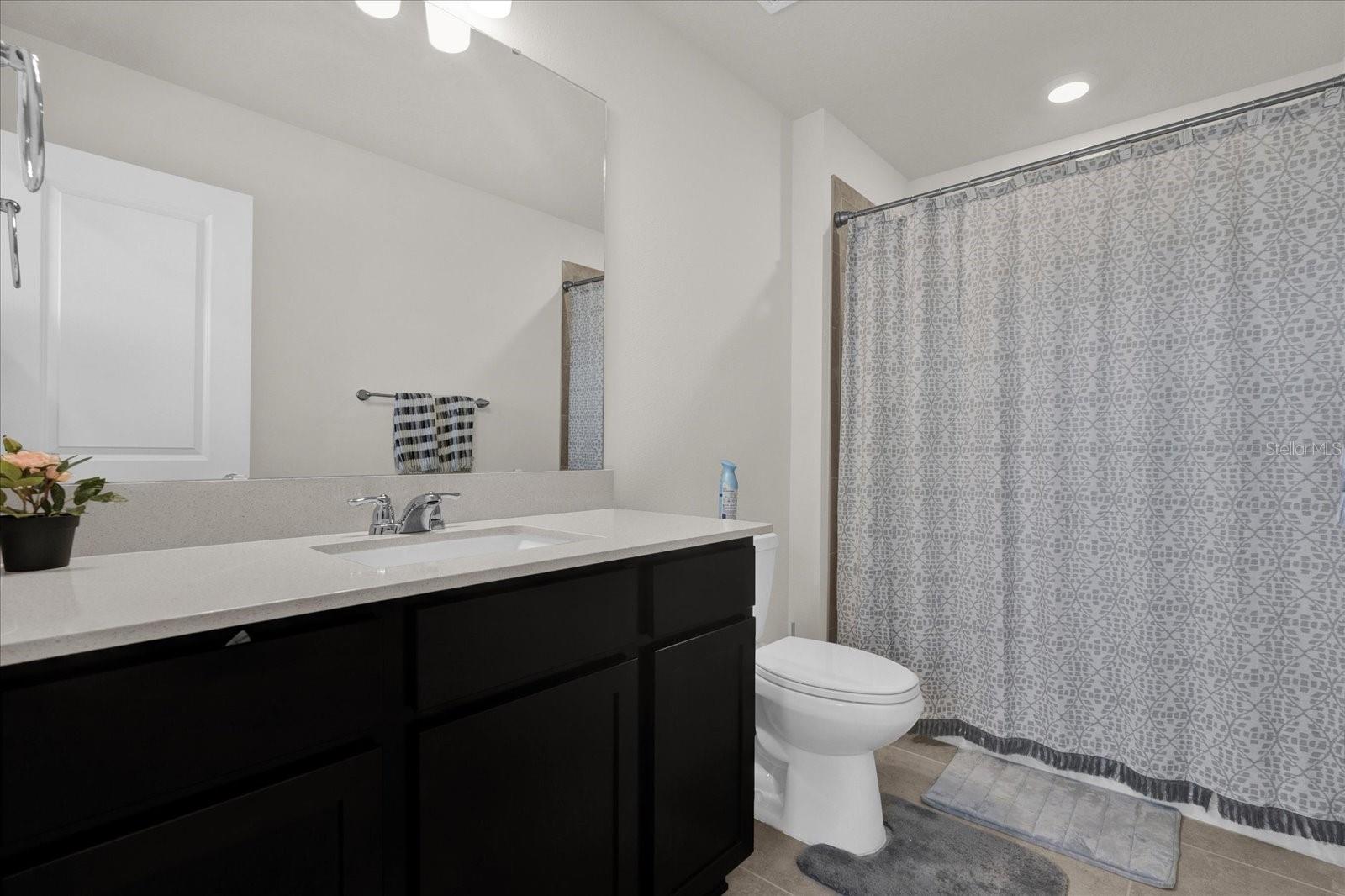 2211 LOVELY LN, DAVENPORT, FL, 33896