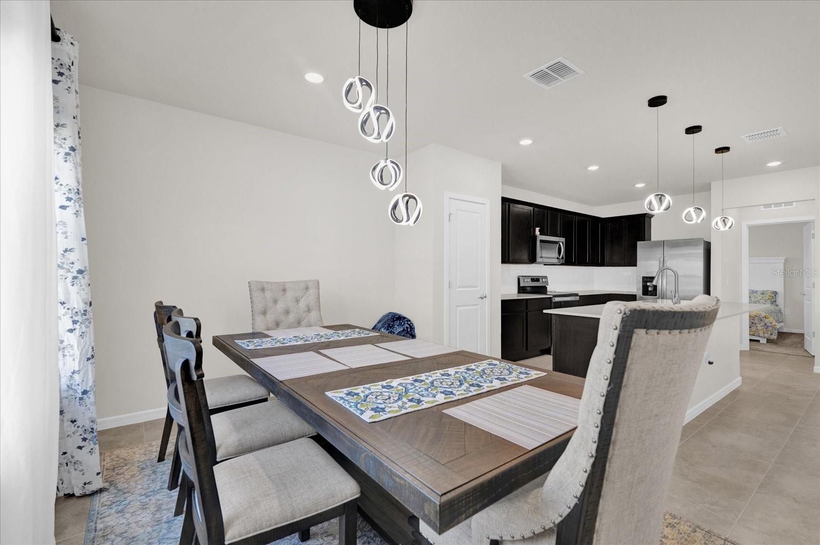 2211 LOVELY LN, DAVENPORT, FL, 33896