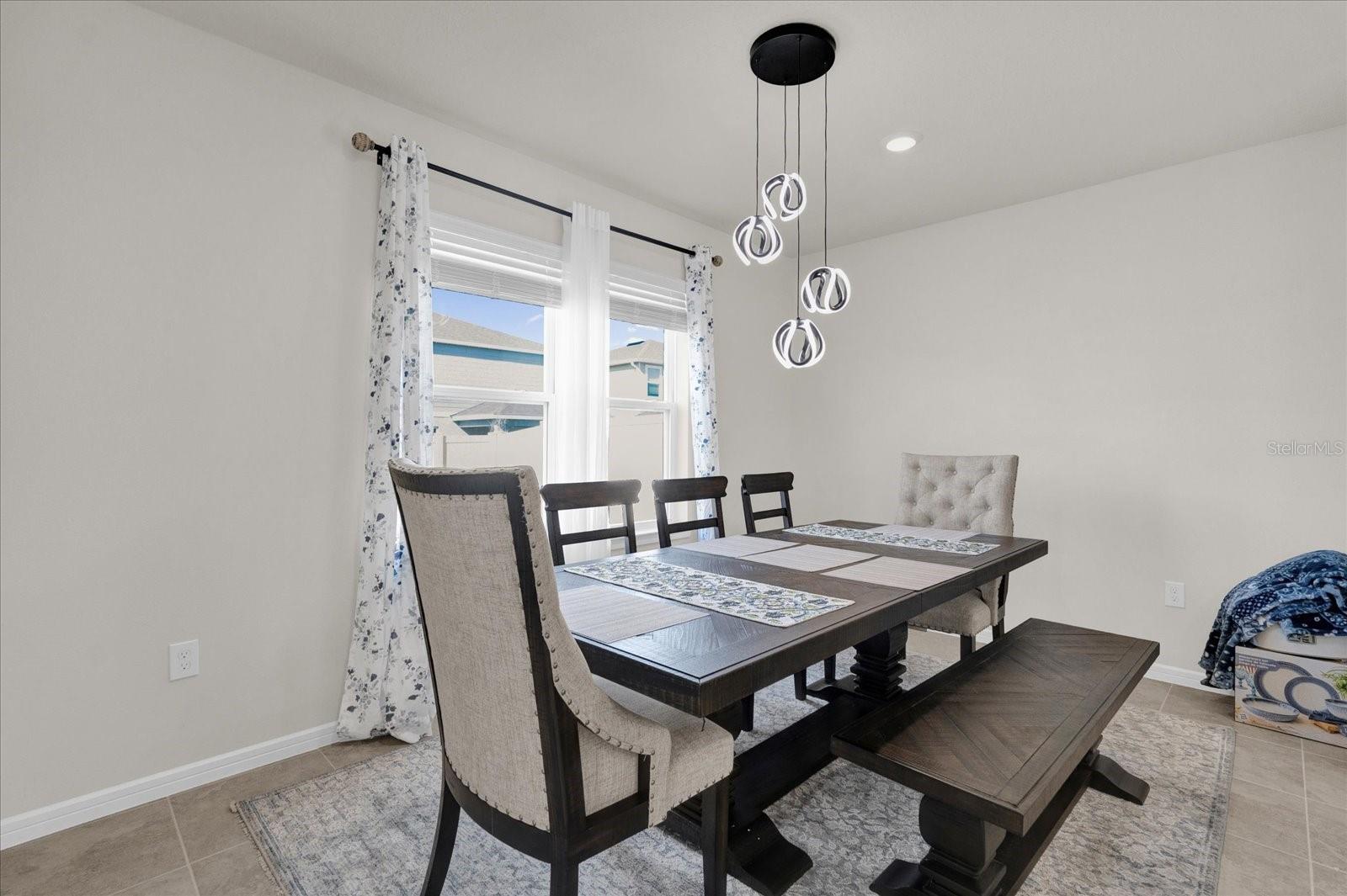 2211 LOVELY LN, DAVENPORT, FL, 33896