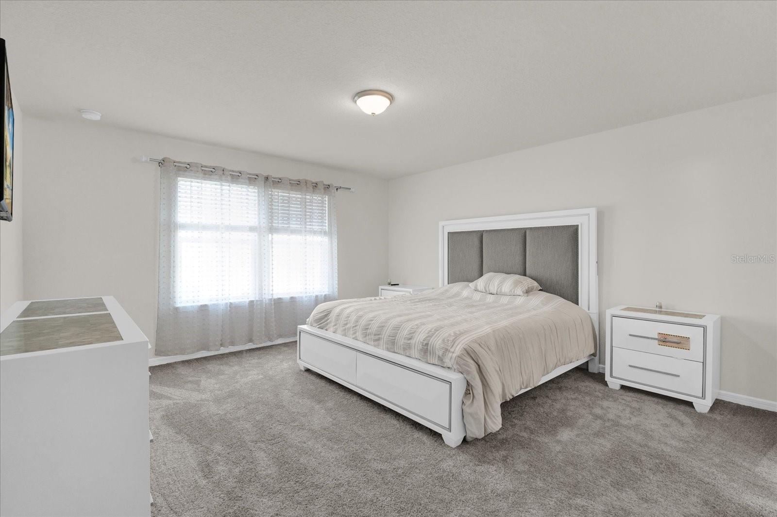 2211 LOVELY LN, DAVENPORT, FL, 33896