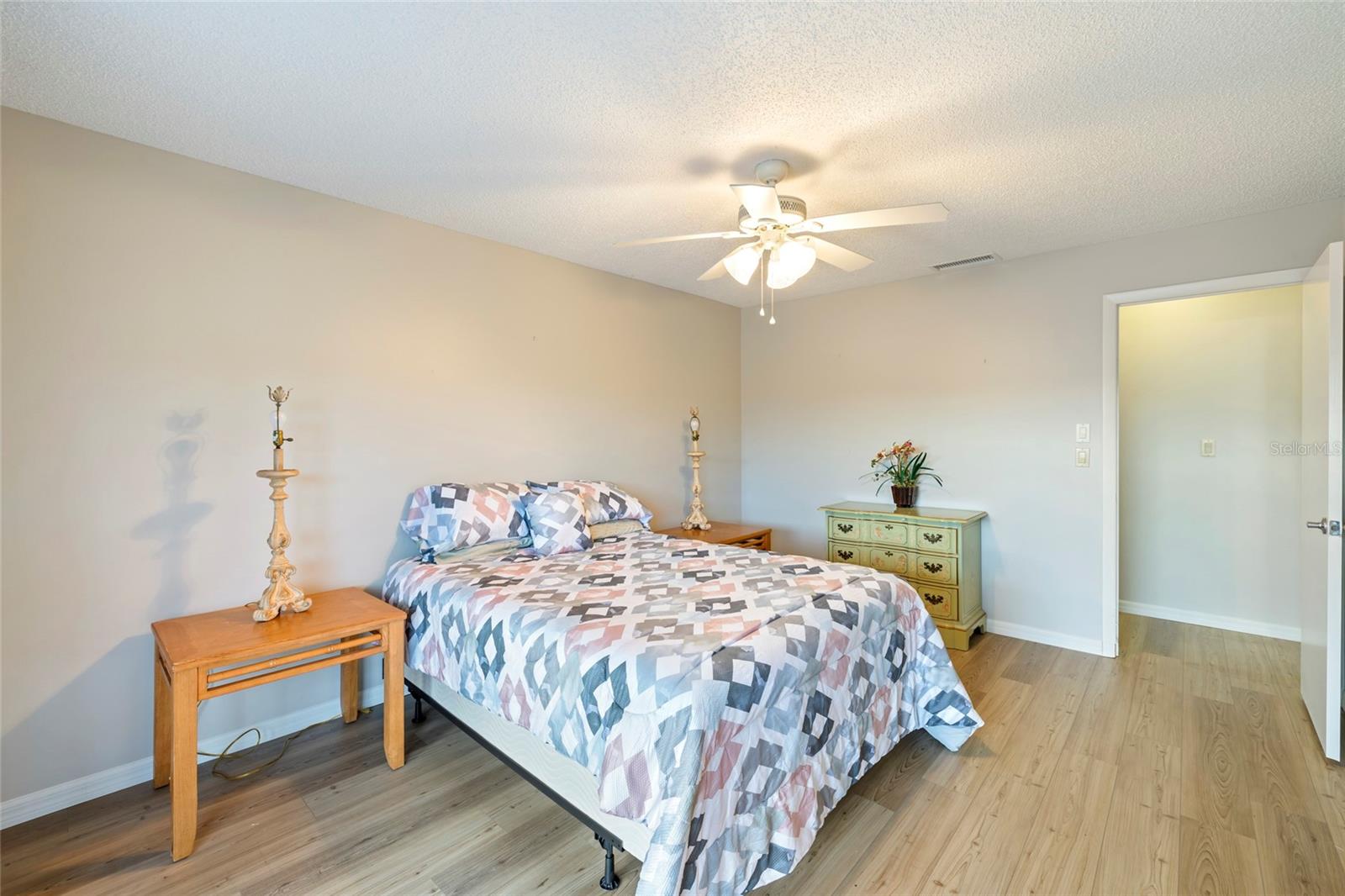 2001 LITTLE PINE CIR #12B, PUNTA GORDA, FL, 33955