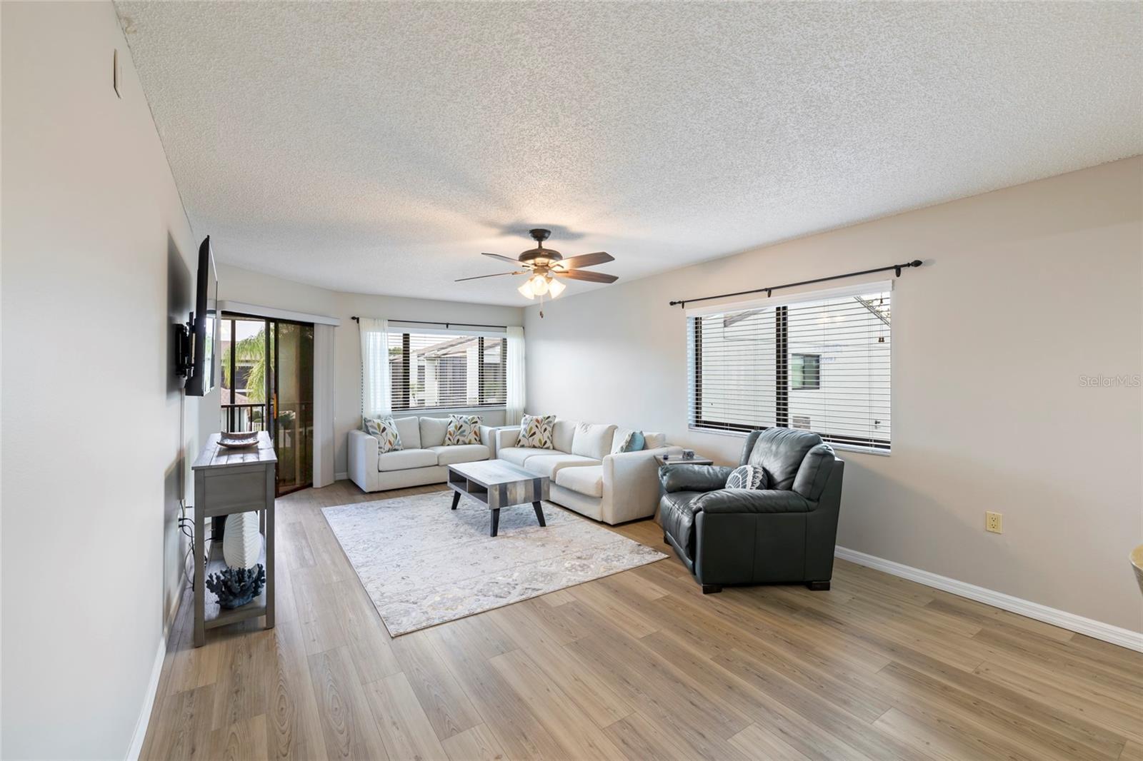 2001 LITTLE PINE CIR #12B, PUNTA GORDA, FL, 33955