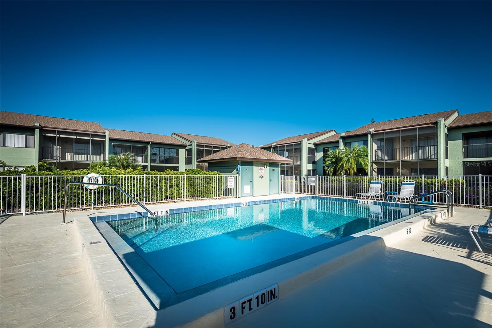 2001 LITTLE PINE CIR #12B, PUNTA GORDA, FL, 33955