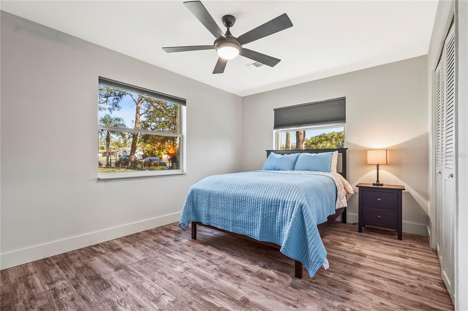 504 68TH AVENUE DR W, BRADENTON, FL, 34207