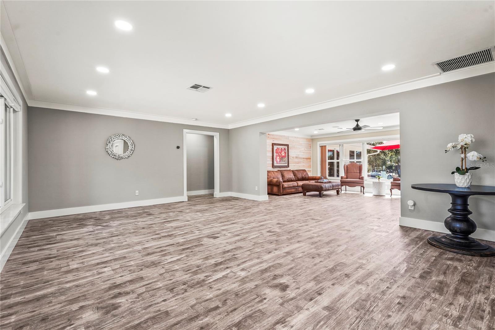 504 68TH AVENUE DR W, BRADENTON, FL, 34207