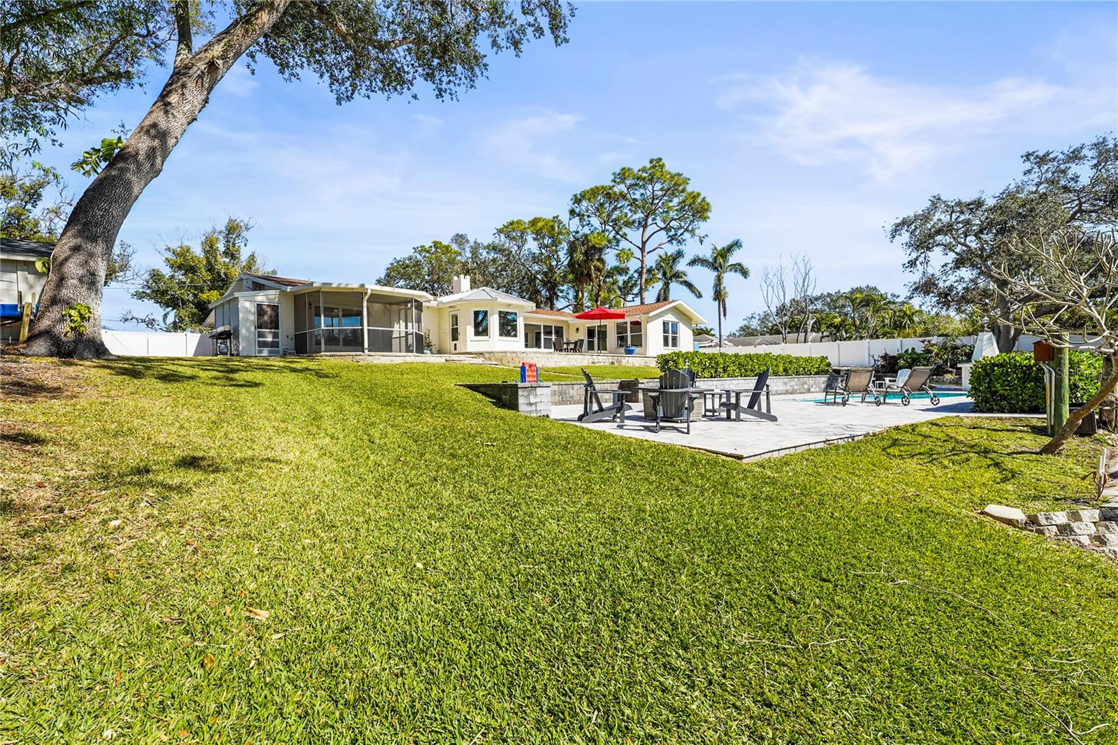 504 68TH AVENUE DR W, BRADENTON, FL, 34207