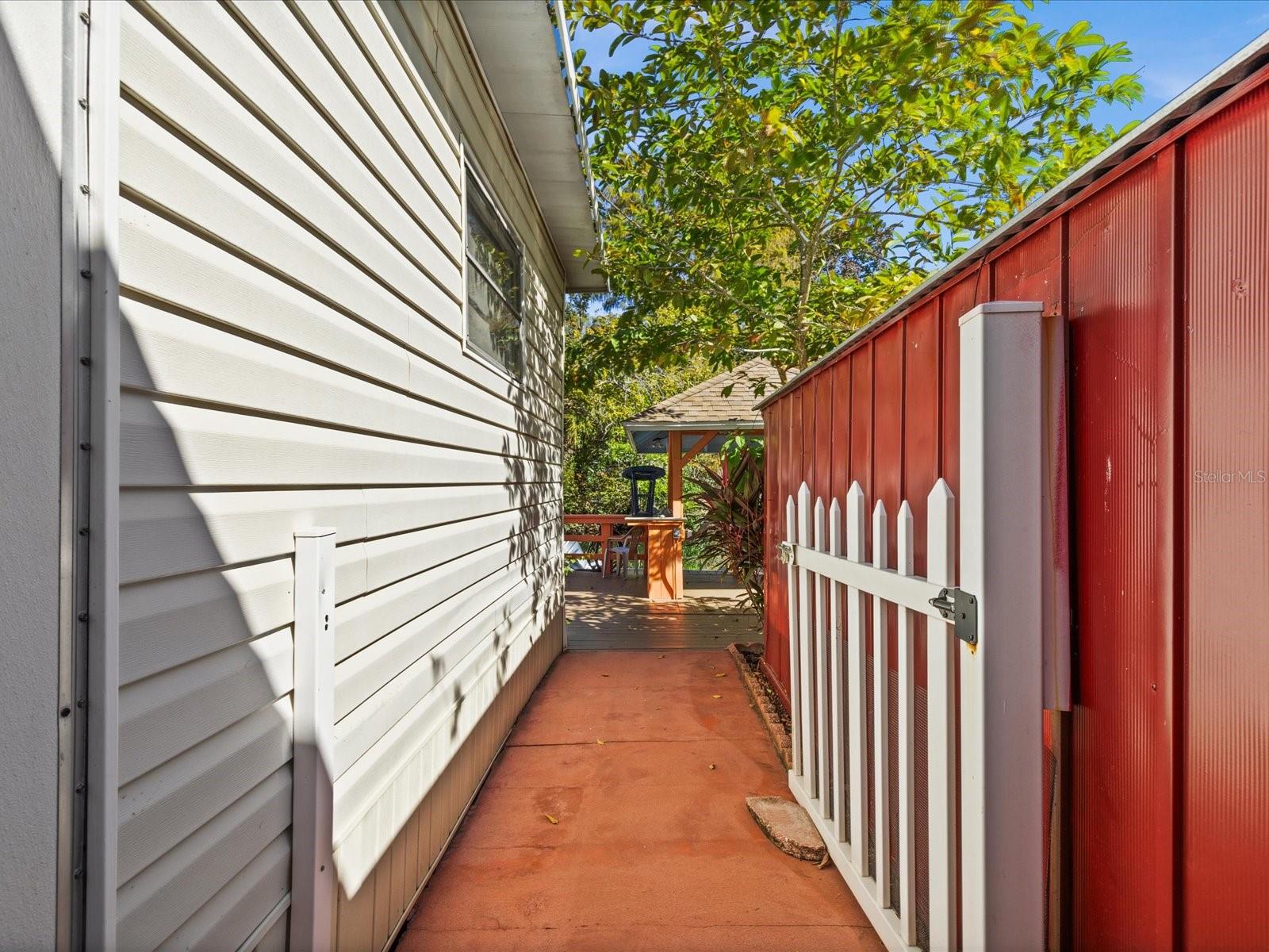 5423 DARLENE ST, WEEKI WACHEE, FL, 34607