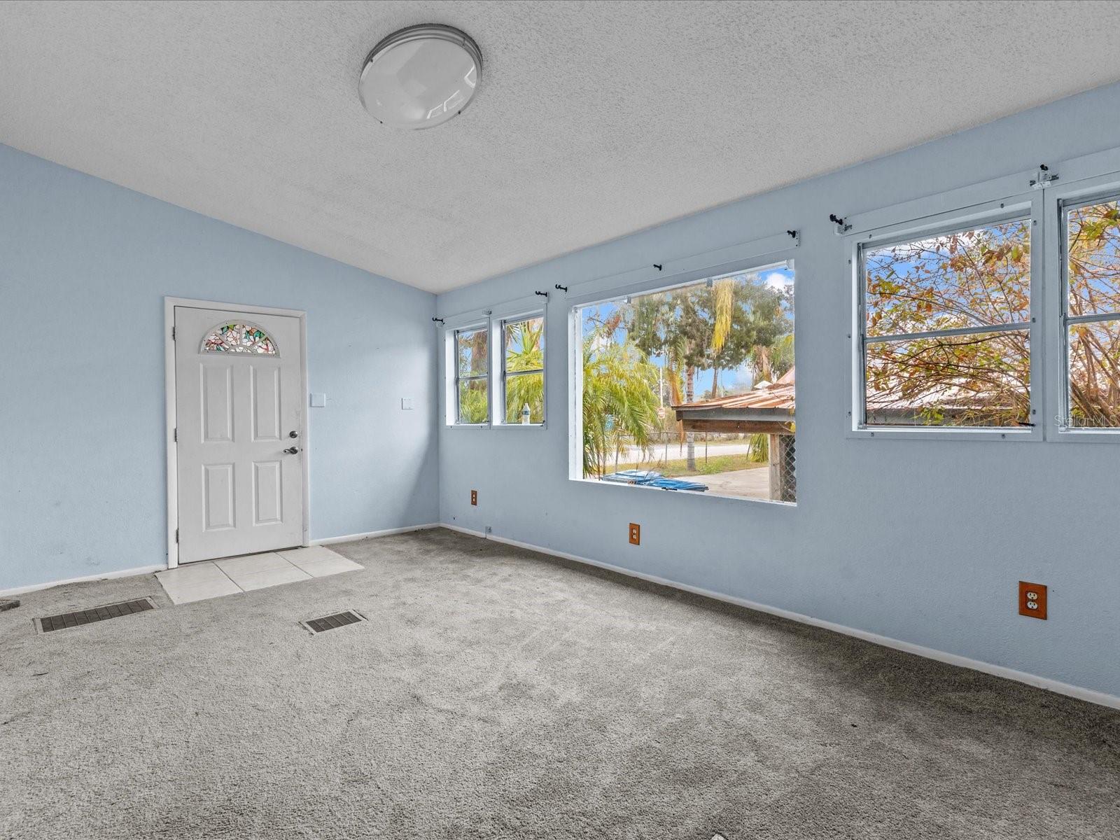 5423 DARLENE ST, WEEKI WACHEE, FL, 34607