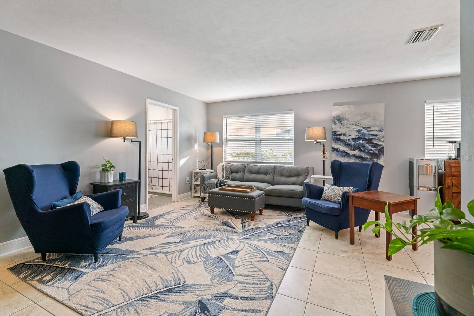 496 OAKWOOD DR, DUNEDIN, FL, 34698