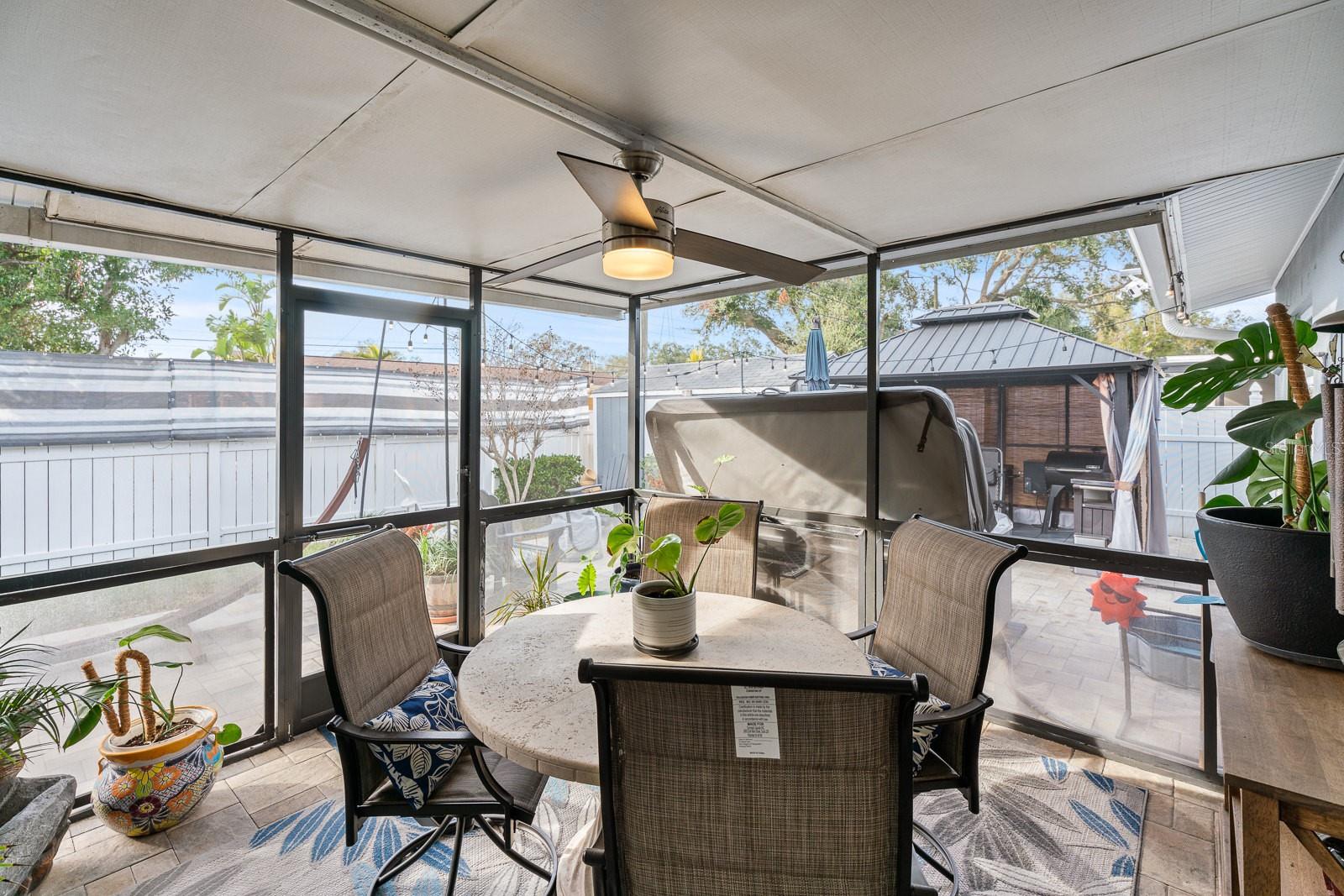 496 OAKWOOD DR, DUNEDIN, FL, 34698