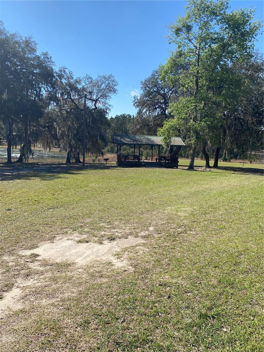 160 ASHLEY LAKE DR, MELROSE, FL, 32666