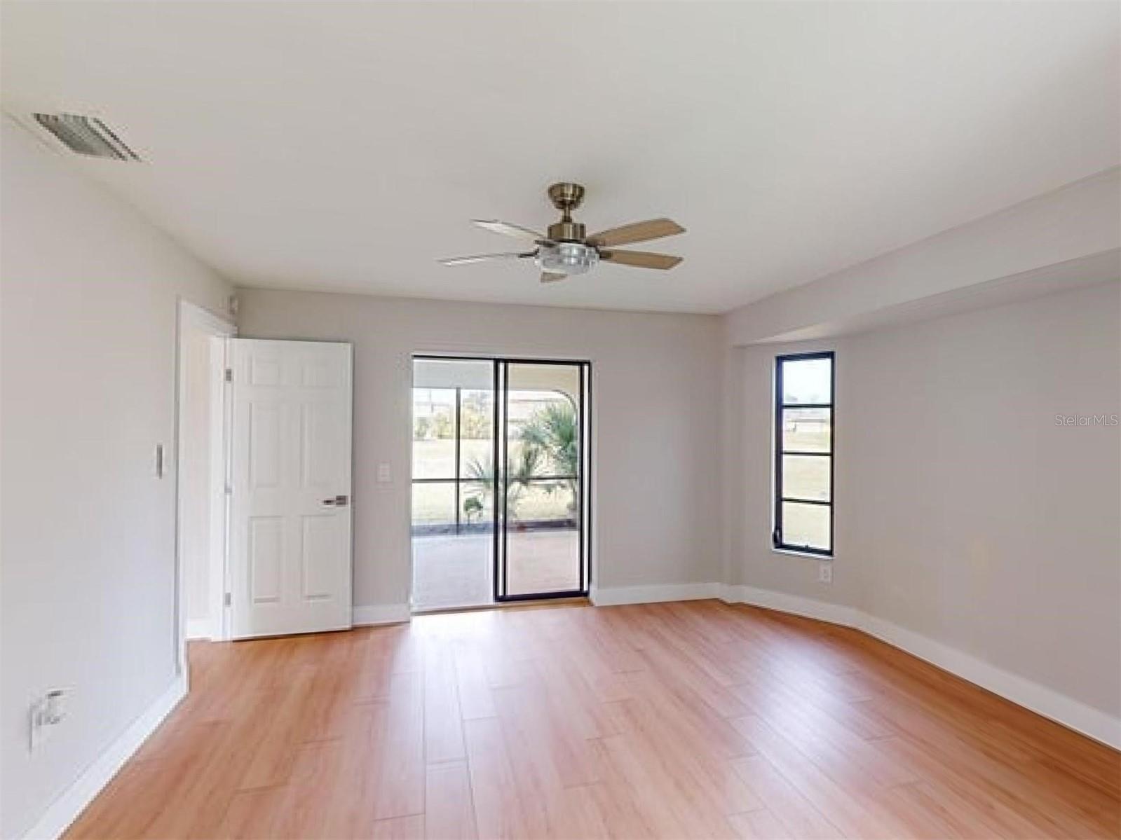 1612 NUREMBERG BLVD, PUNTA GORDA, FL, 33983