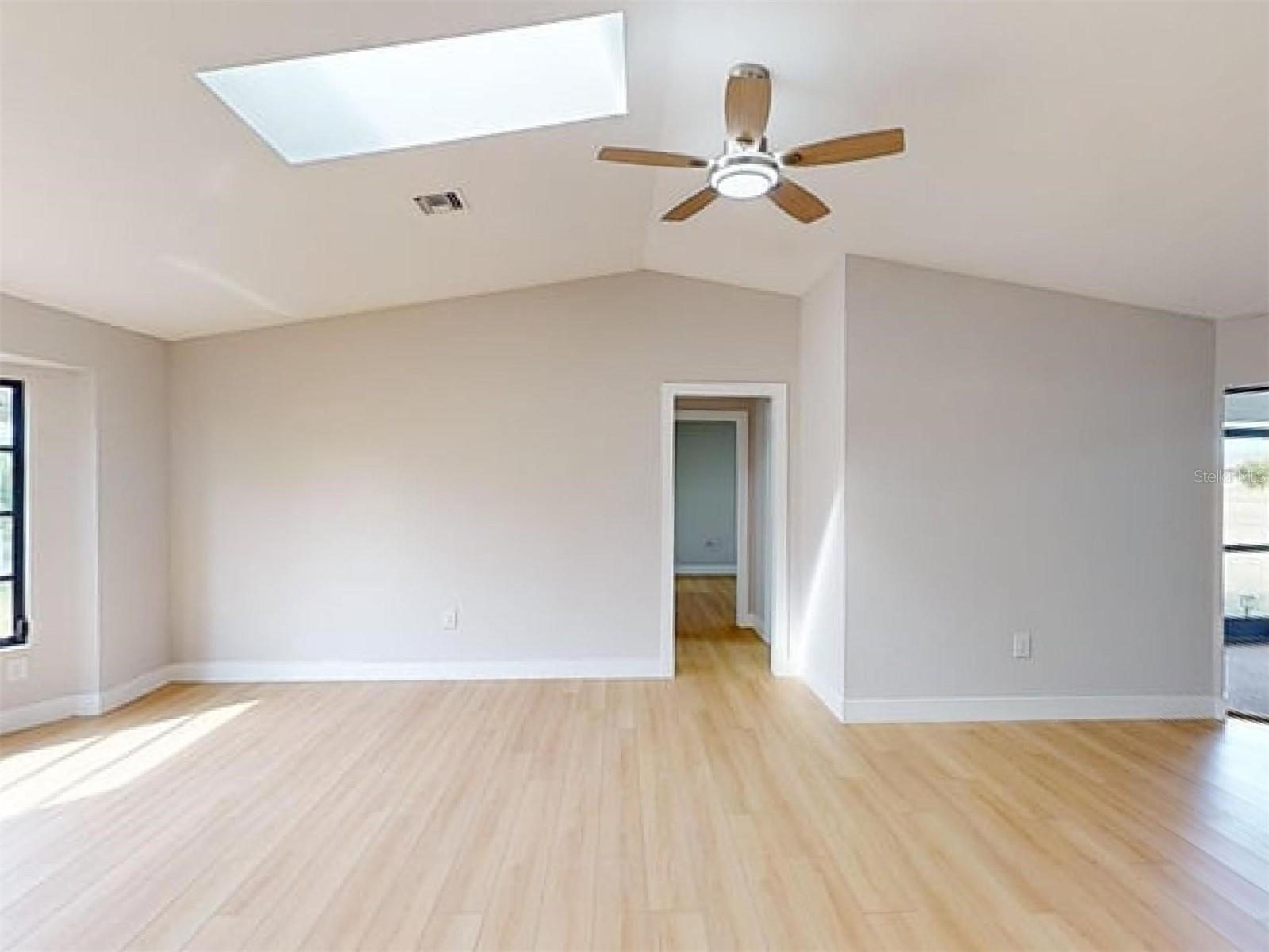 1612 NUREMBERG BLVD, PUNTA GORDA, FL, 33983