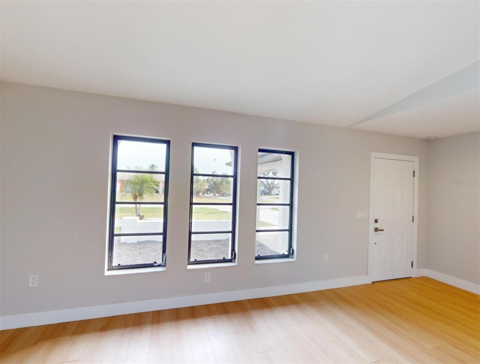 1612 NUREMBERG BLVD, PUNTA GORDA, FL, 33983