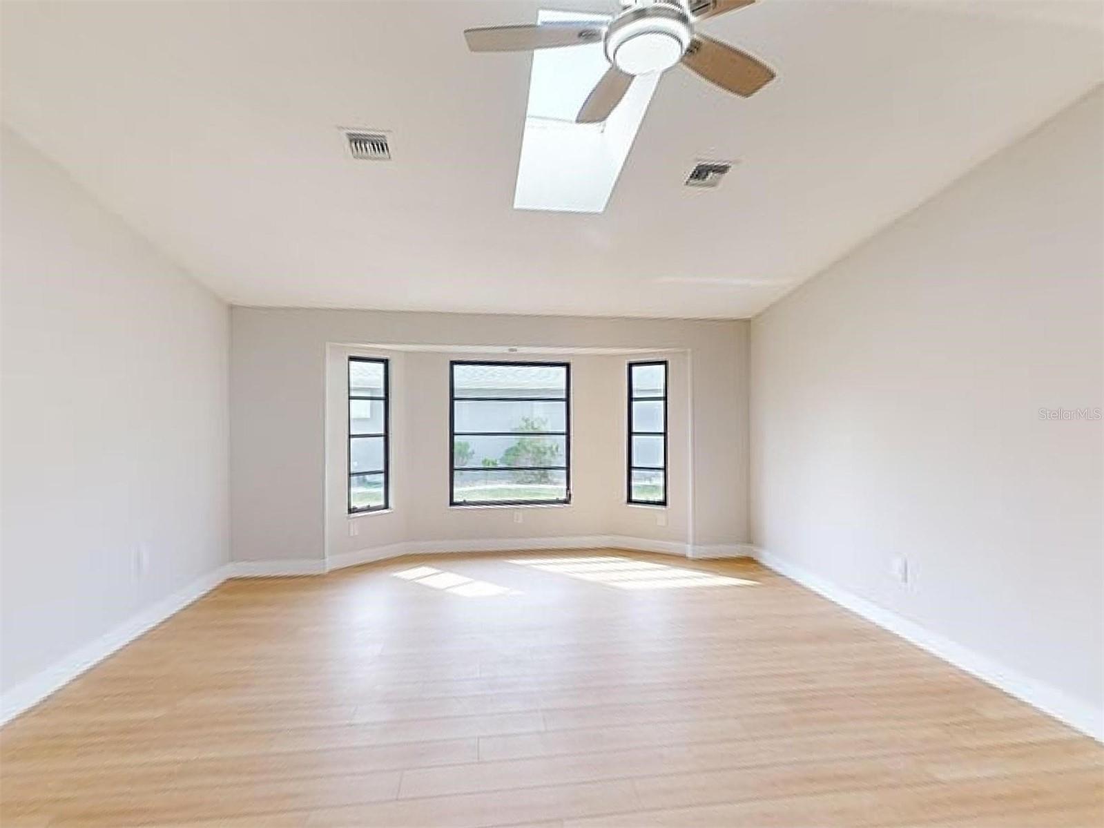 1612 NUREMBERG BLVD, PUNTA GORDA, FL, 33983