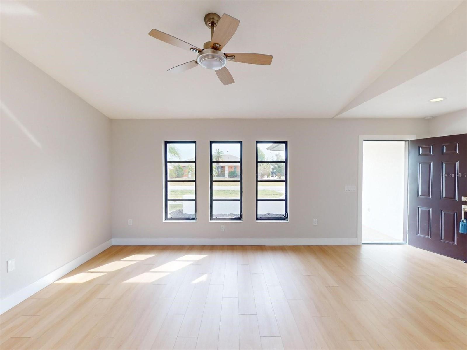1612 NUREMBERG BLVD, PUNTA GORDA, FL, 33983