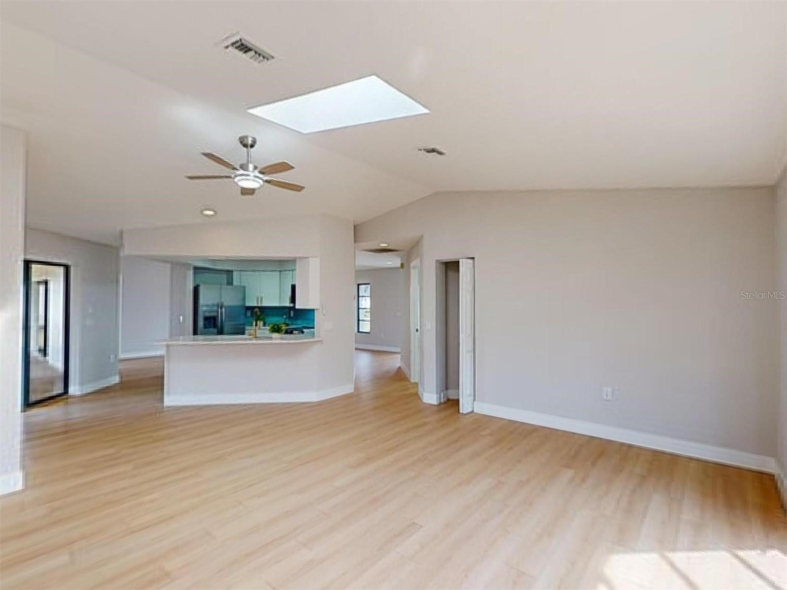 1612 NUREMBERG BLVD, PUNTA GORDA, FL, 33983