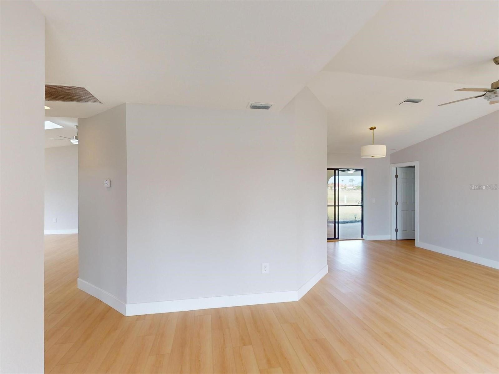 1612 NUREMBERG BLVD, PUNTA GORDA, FL, 33983