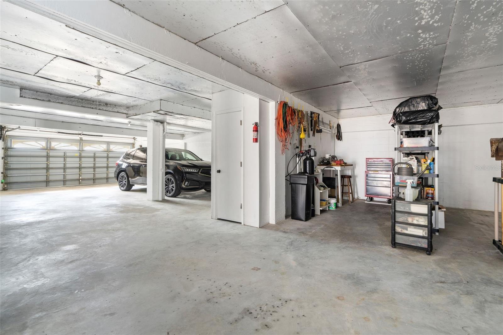 127 6TH ST E, TIERRA VERDE, FL, 33715