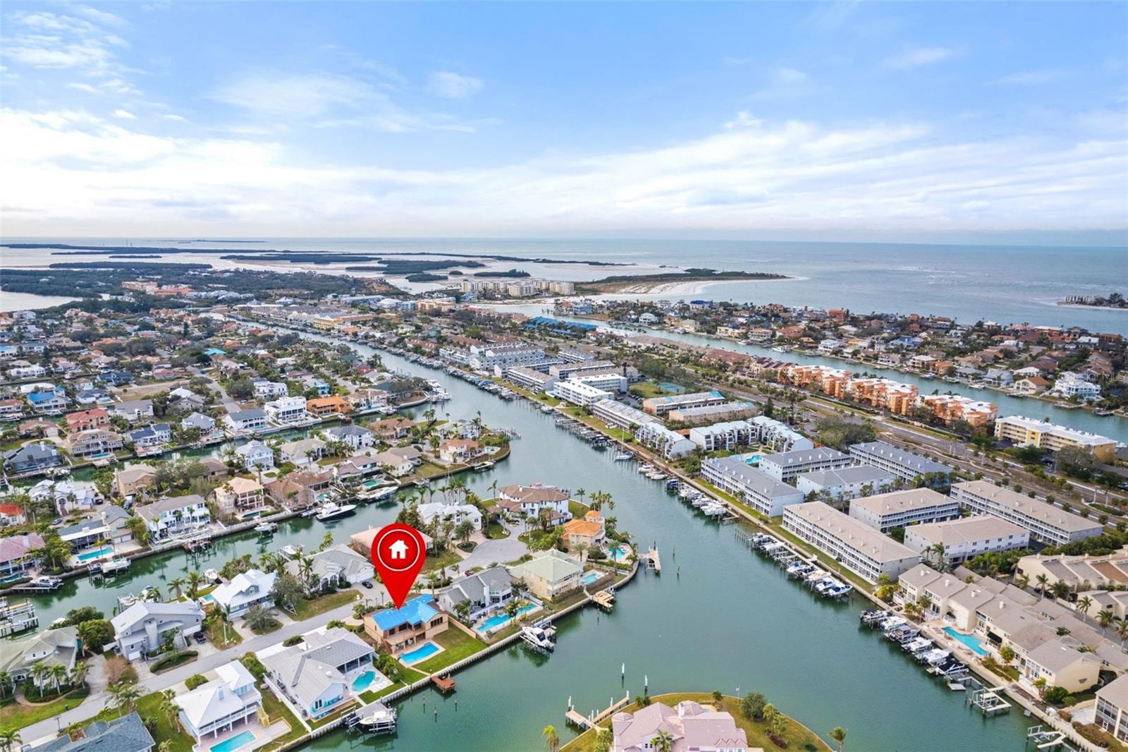 127 6TH ST E, TIERRA VERDE, FL, 33715