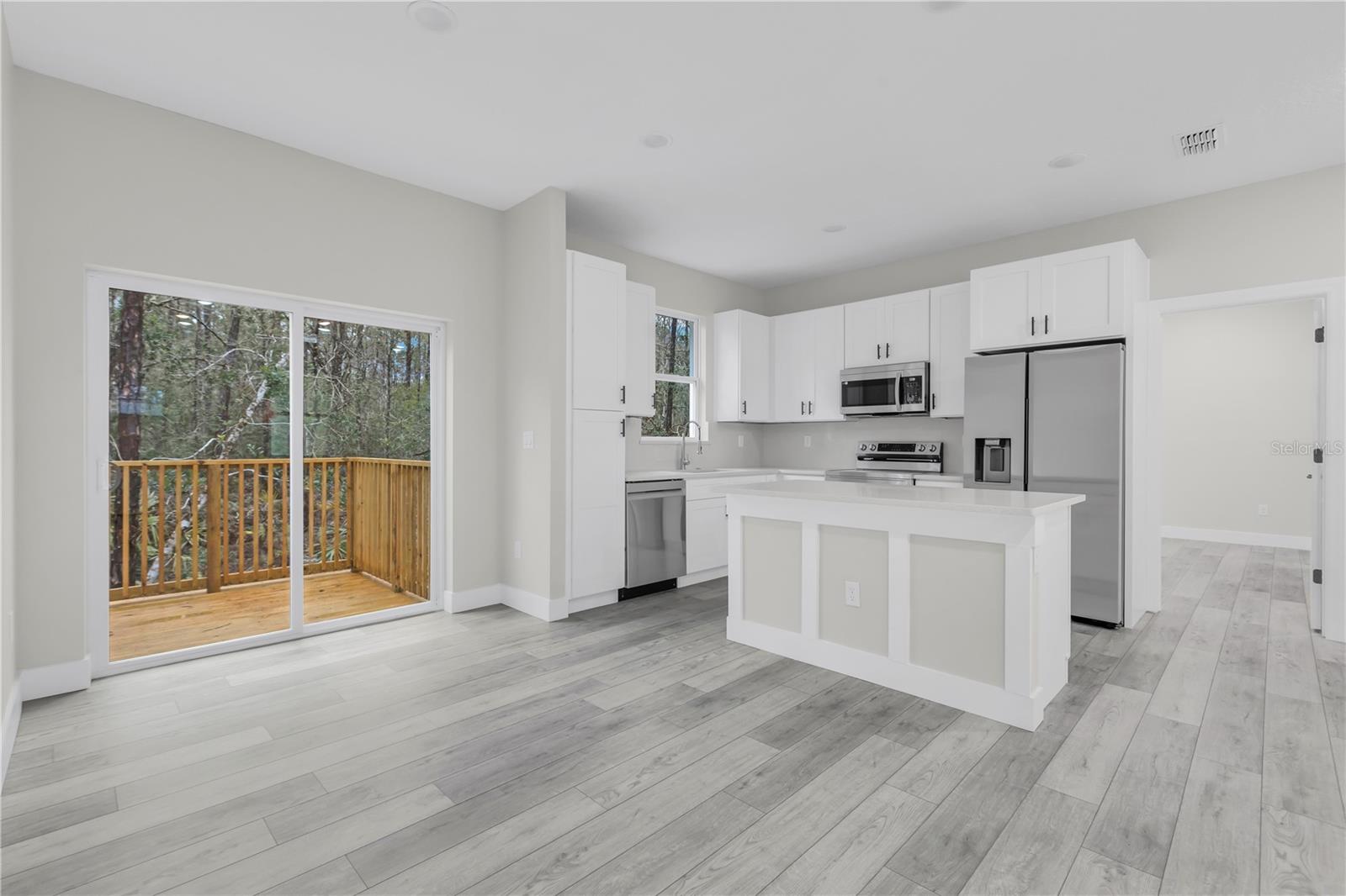 2235 EAST PKWY, DELAND, FL, 32724