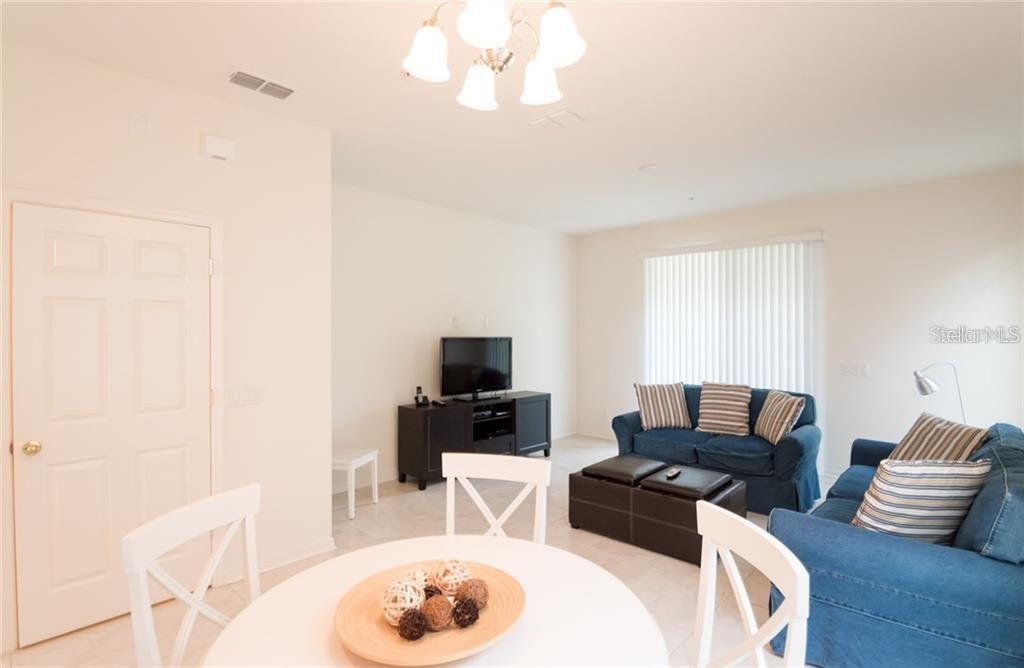 1122 GRANTHAM DR, SARASOTA, FL, 34234