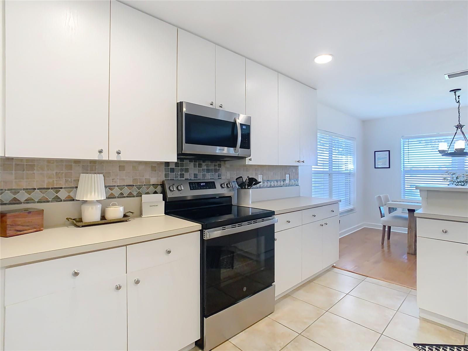 11616 CREST CREEK DR, RIVERVIEW, FL, 33569