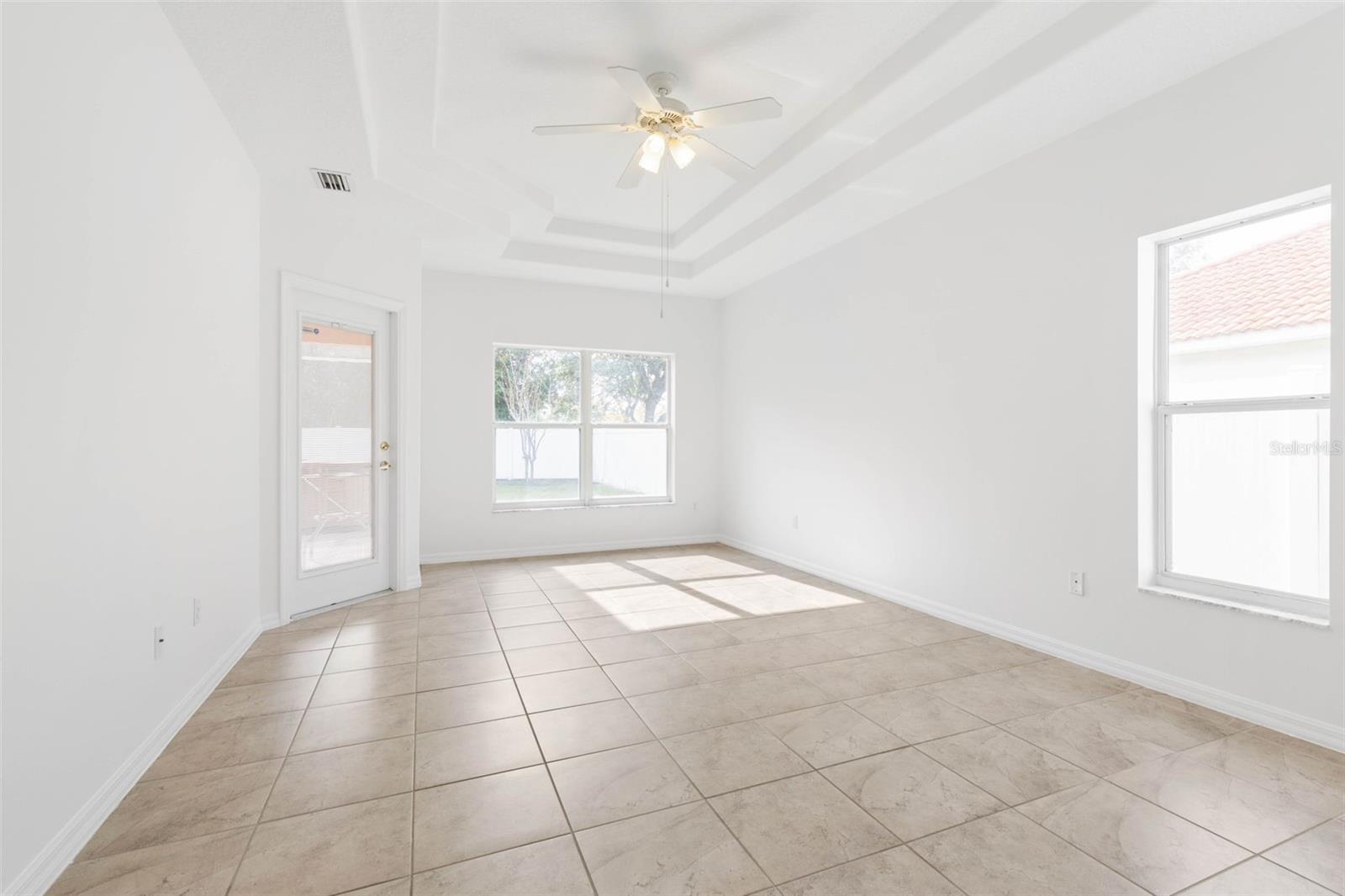 11 FIRETHORN LN, PALM COAST, FL, 32137