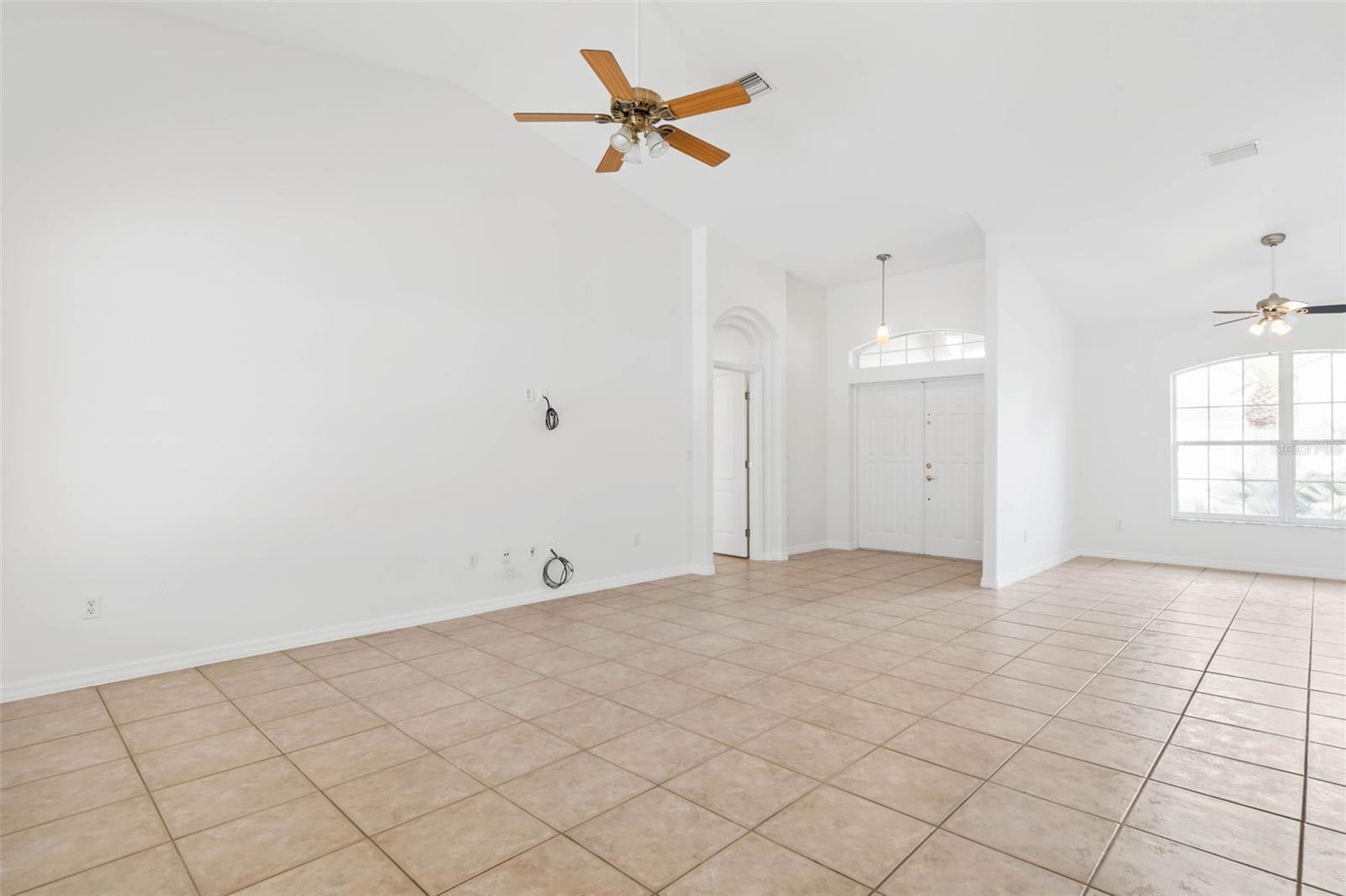 11 FIRETHORN LN, PALM COAST, FL, 32137