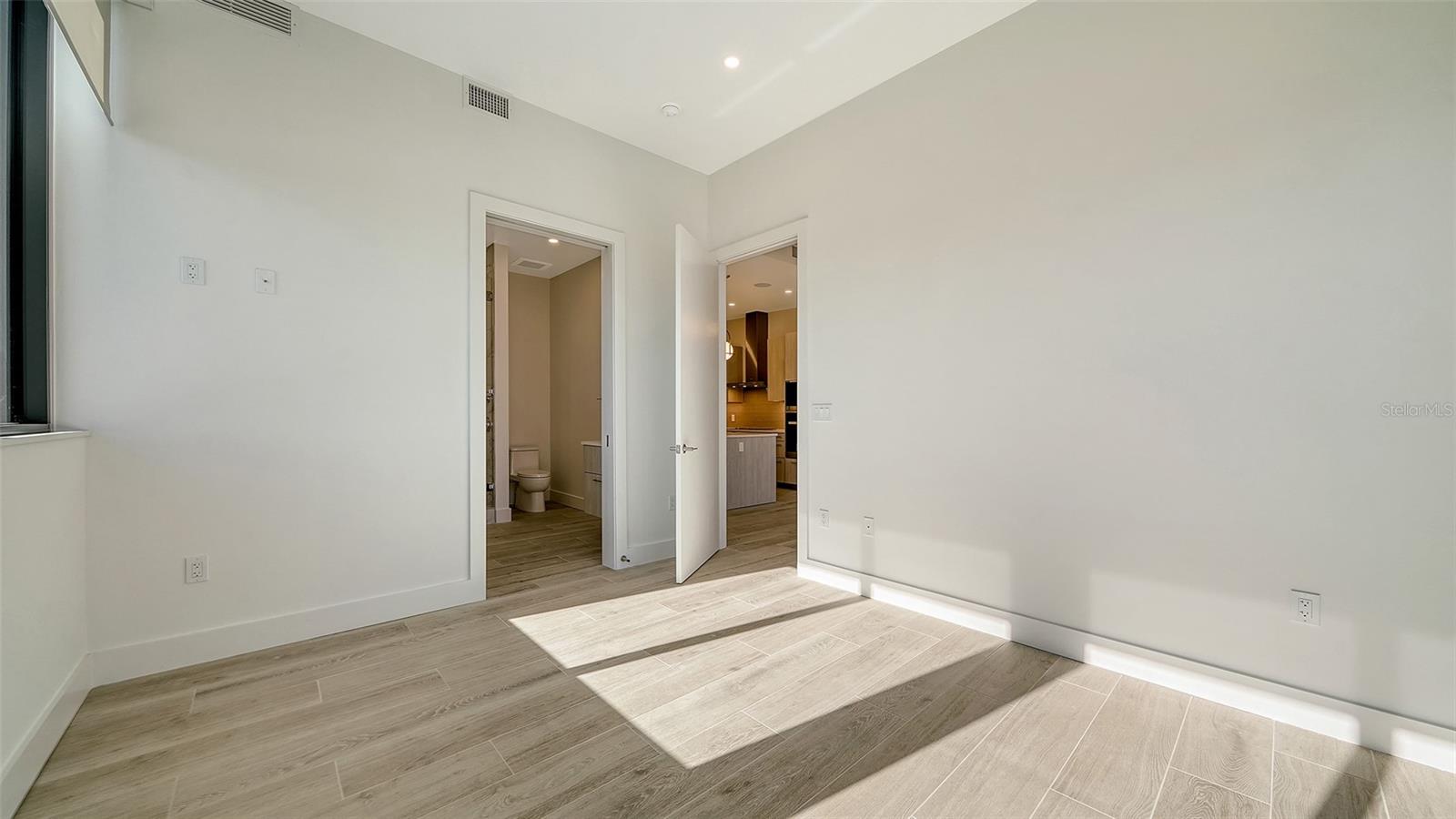 33 S PALM AVE #904, SARASOTA, FL, 34236
