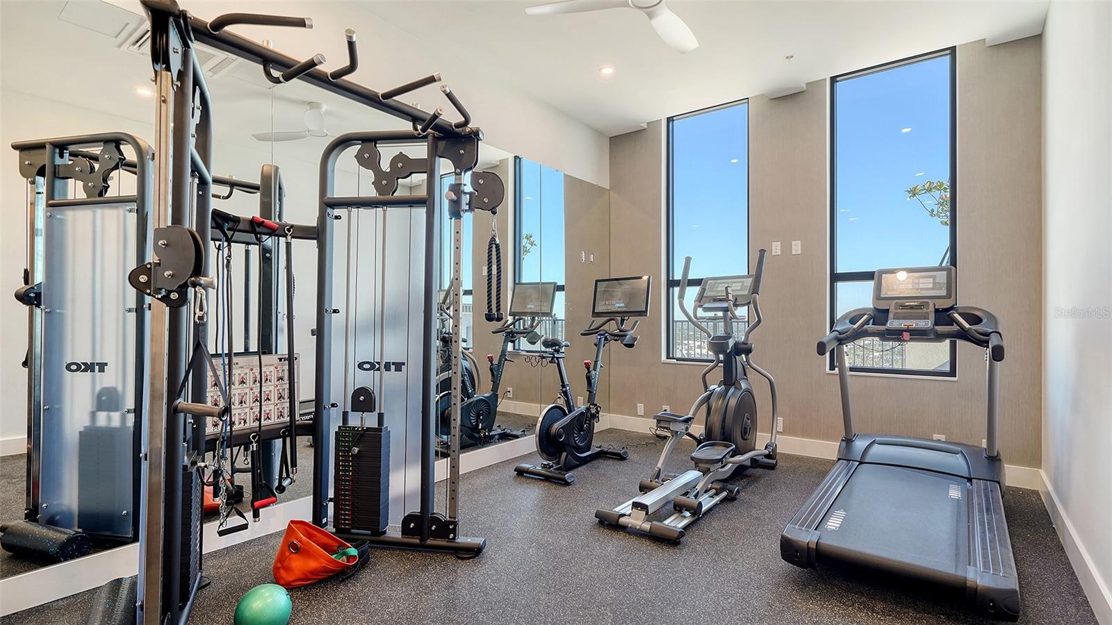 33 S PALM AVE #904, SARASOTA, FL, 34236