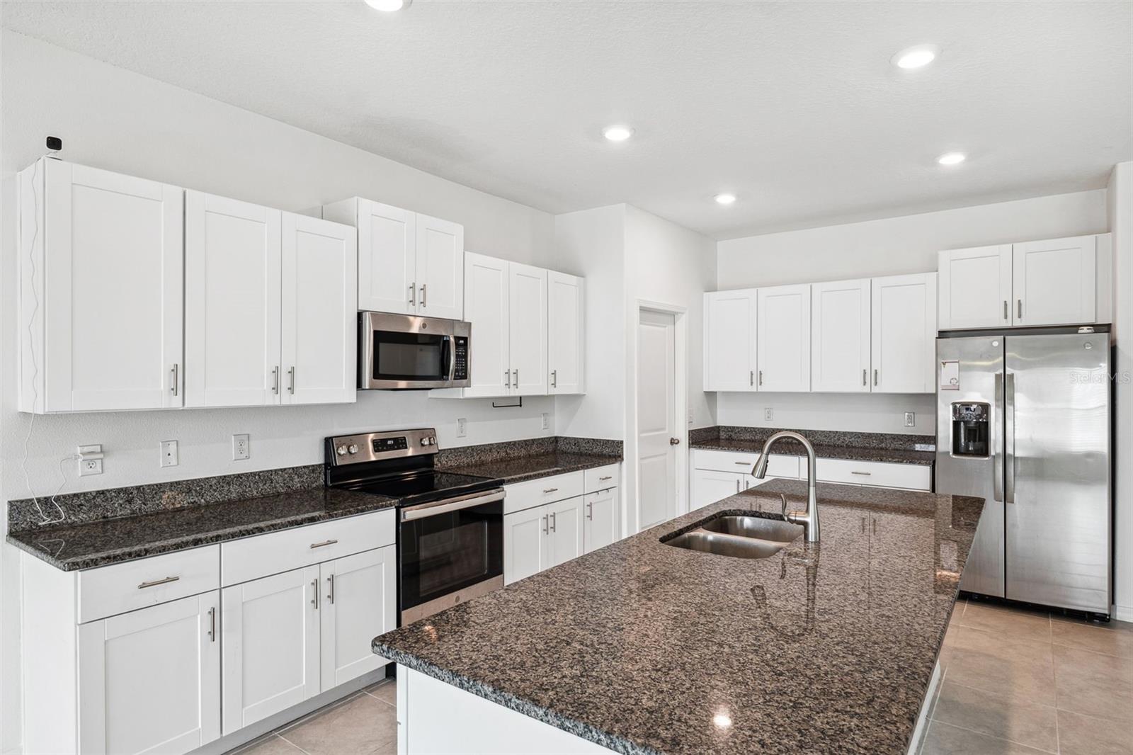 13580 WILLOW BLUESTAR LOOP, RIVERVIEW, FL, 33579