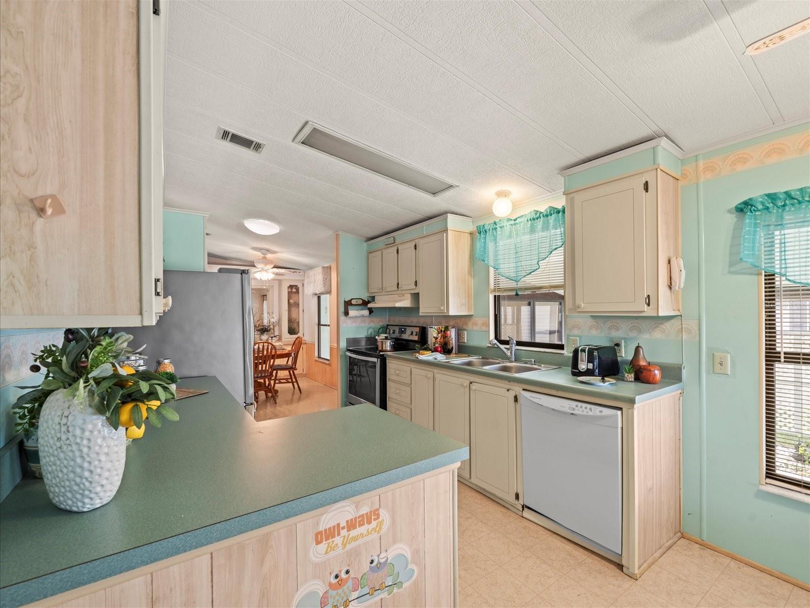 4822 SEDENO DR, ZEPHYRHILLS, FL, 33541