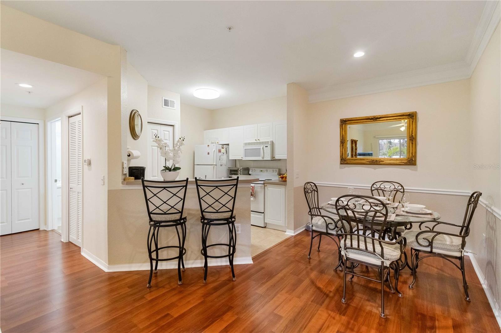 5180 NORTHRIDGE RD #211, SARASOTA, FL, 34238