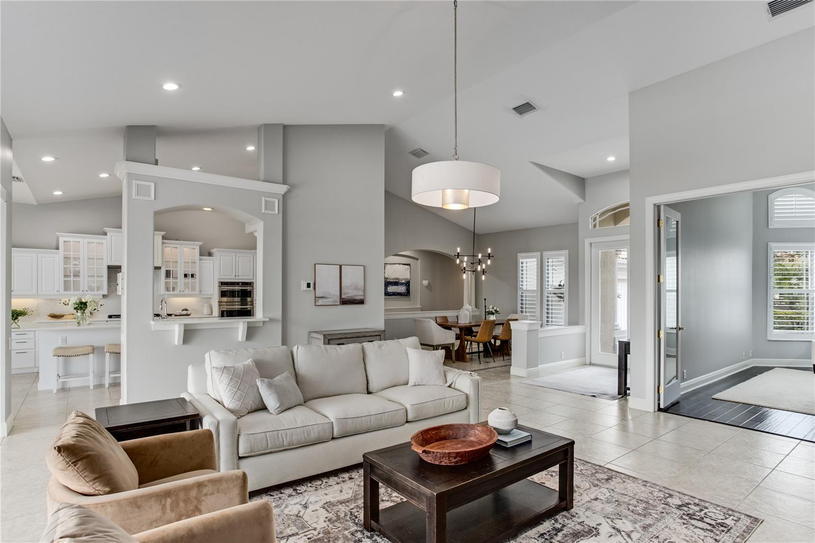 11919 ROYCE WATERFORD CIR, TAMPA, FL, 33626