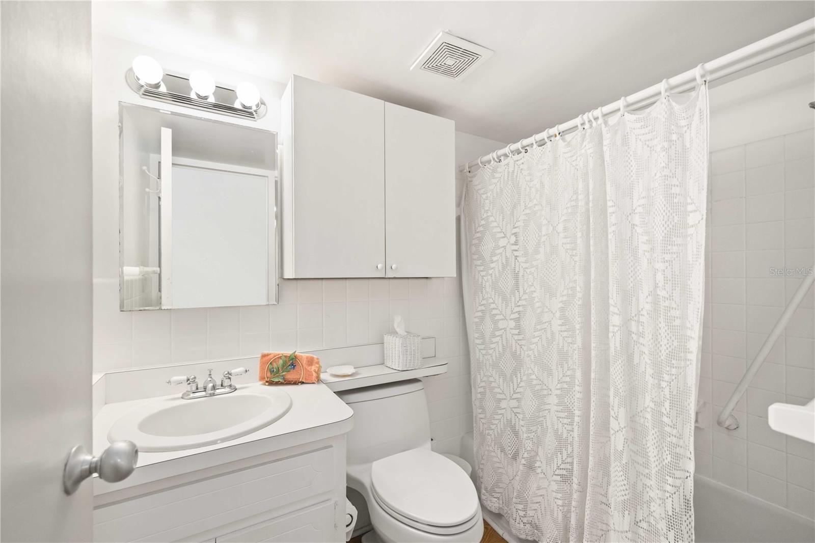 33 S GULFSTREAM AVE #808, SARASOTA, FL, 34236