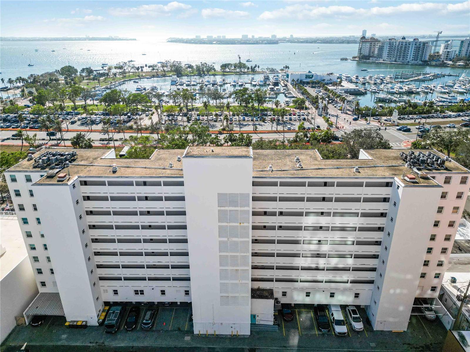 33 S GULFSTREAM AVE #808, SARASOTA, FL, 34236
