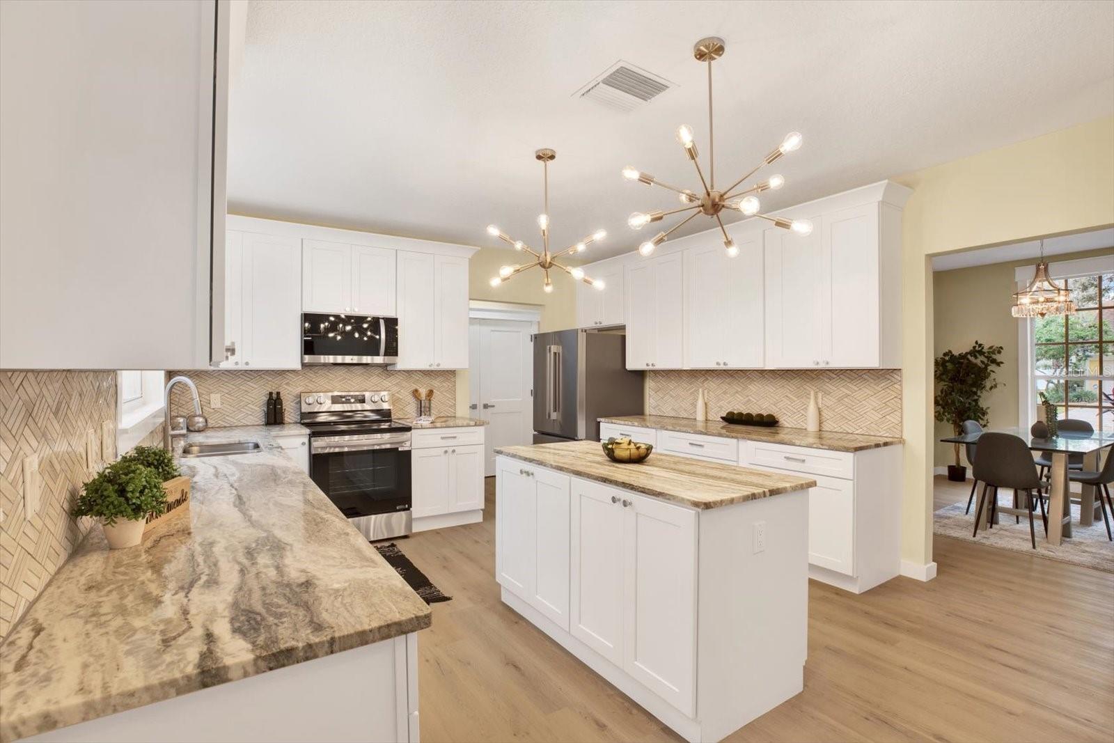 9617 NORCHESTER CIR, TAMPA, FL, 33647
