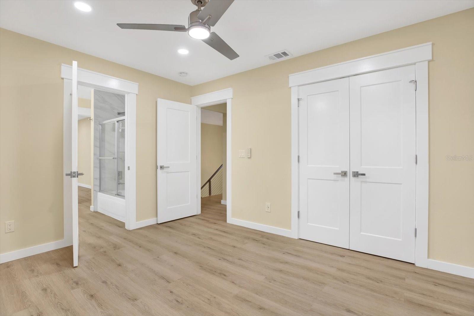 9617 NORCHESTER CIR, TAMPA, FL, 33647