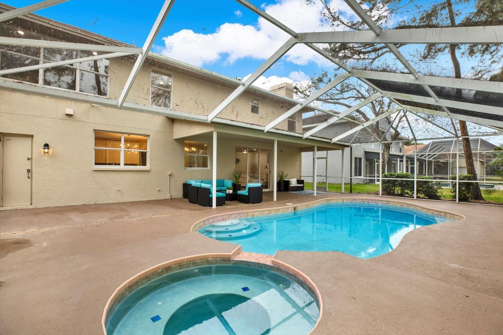 9617 NORCHESTER CIR, TAMPA, FL, 33647
