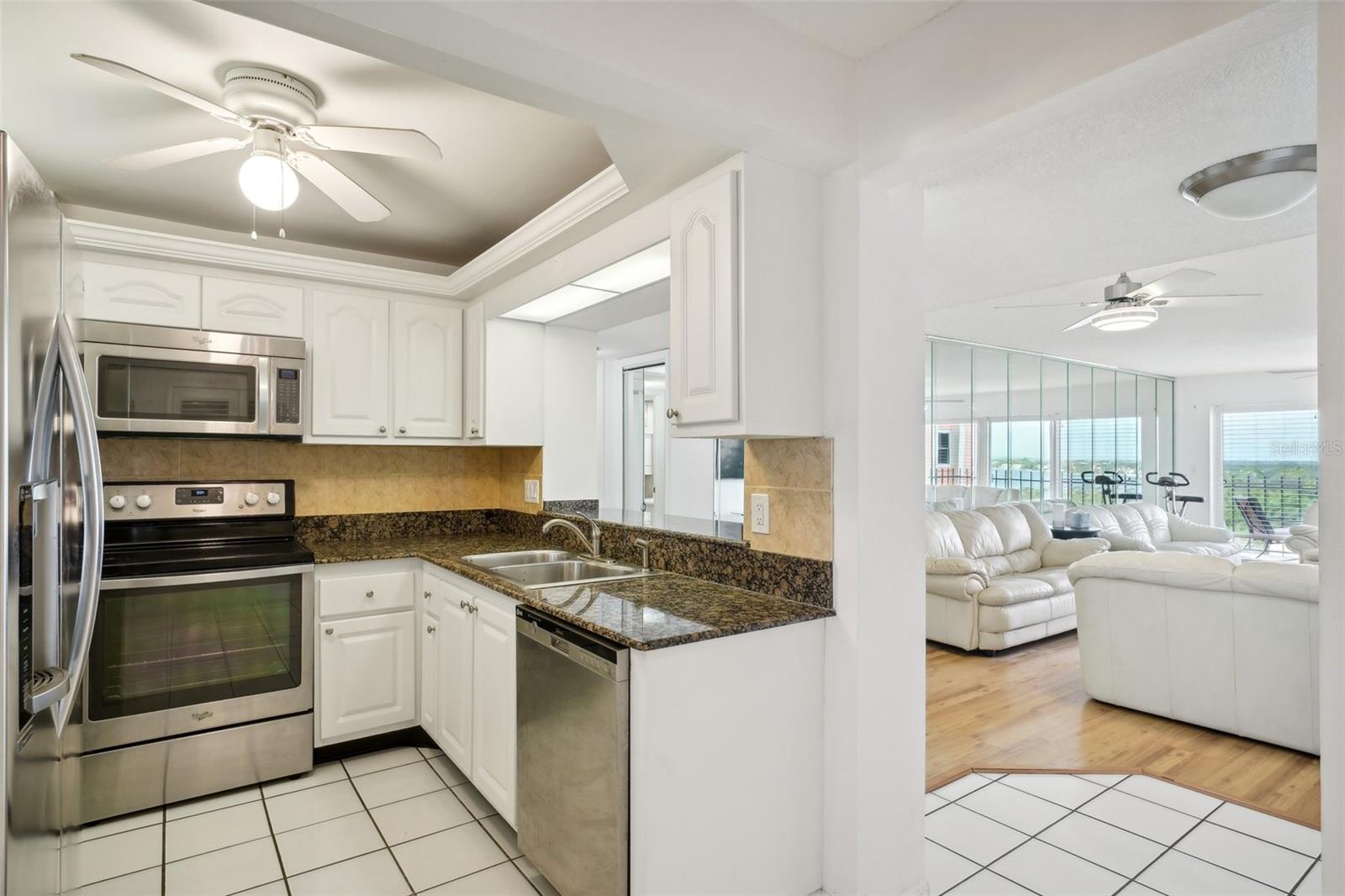 1120 N SHORE DR NE #903, ST PETERSBURG, FL, 33701