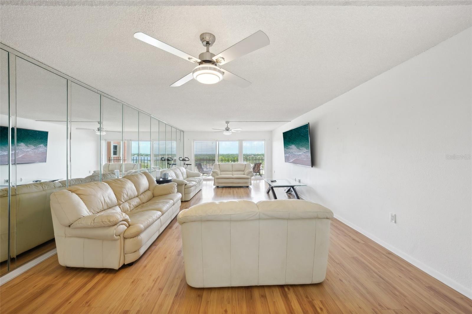 1120 N SHORE DR NE #903, ST PETERSBURG, FL, 33701
