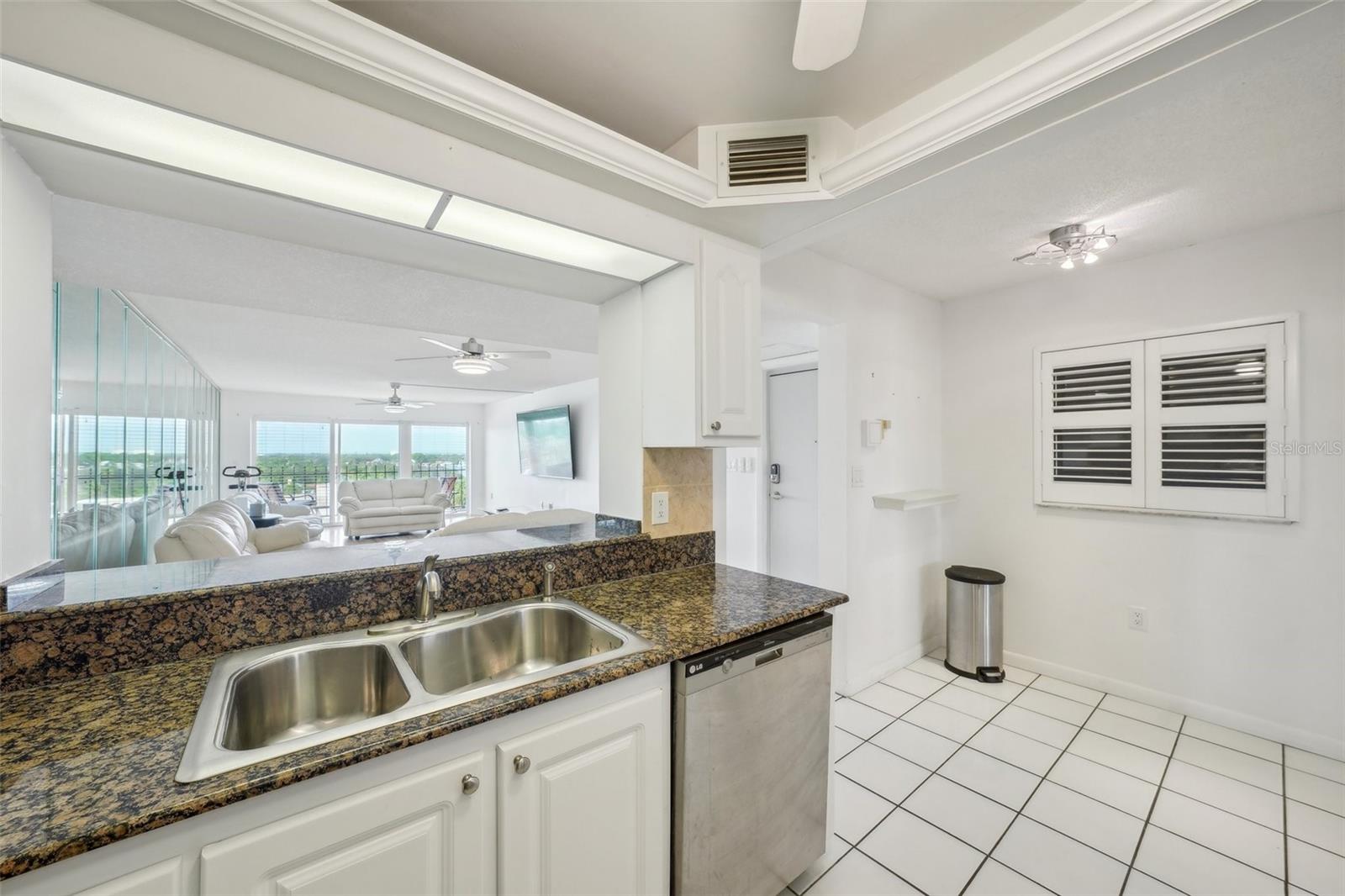 1120 N SHORE DR NE #903, ST PETERSBURG, FL, 33701