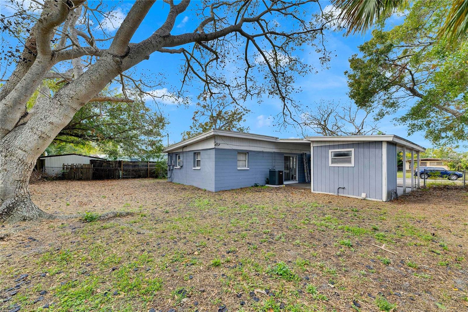 1434 LONGWOOD LOOP, TAMPA, FL, 33619