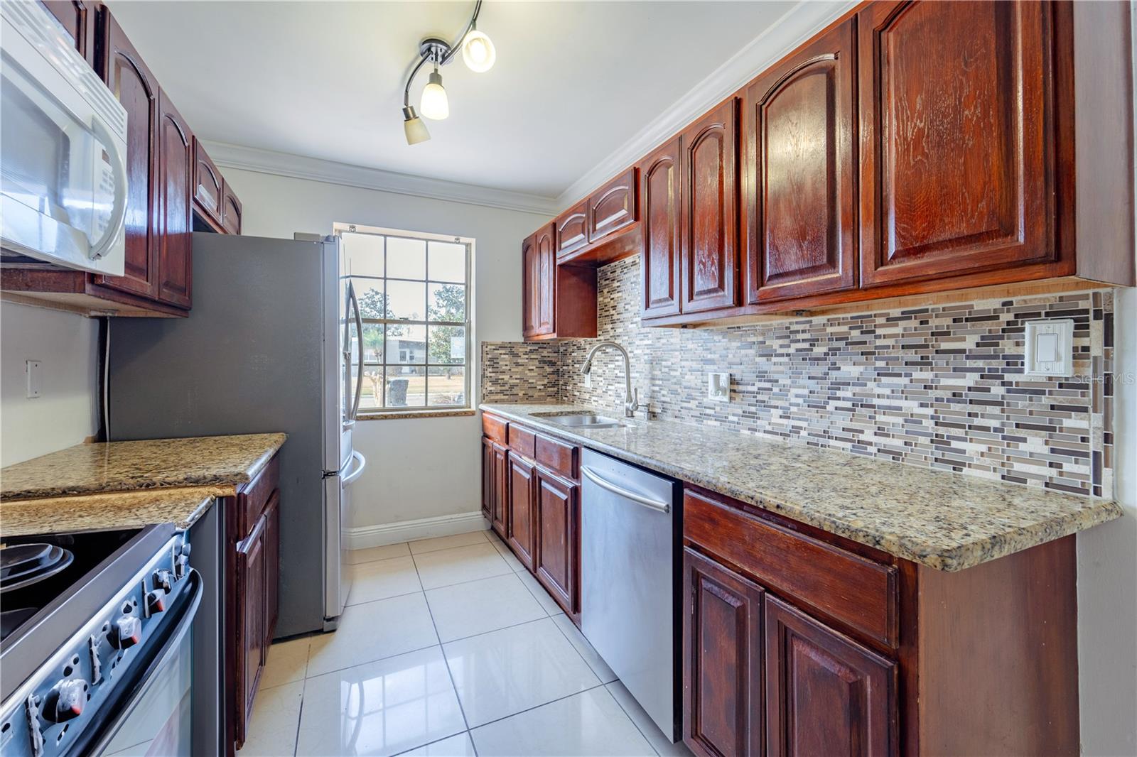 413 EGAN DR, ORLANDO, FL, 32822