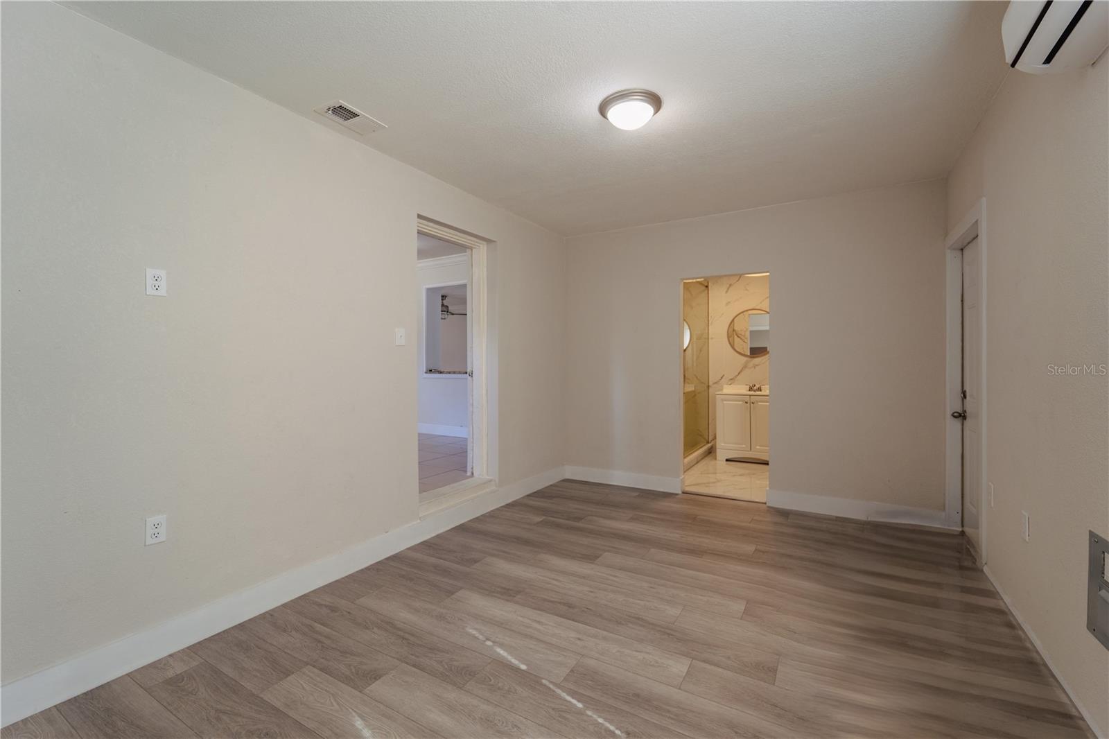 413 EGAN DR, ORLANDO, FL, 32822